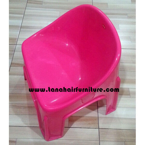  Kursi  plastik  anak  Shinpo warna merah muda pink 