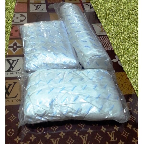 Bantal dan Guling Dina Robby